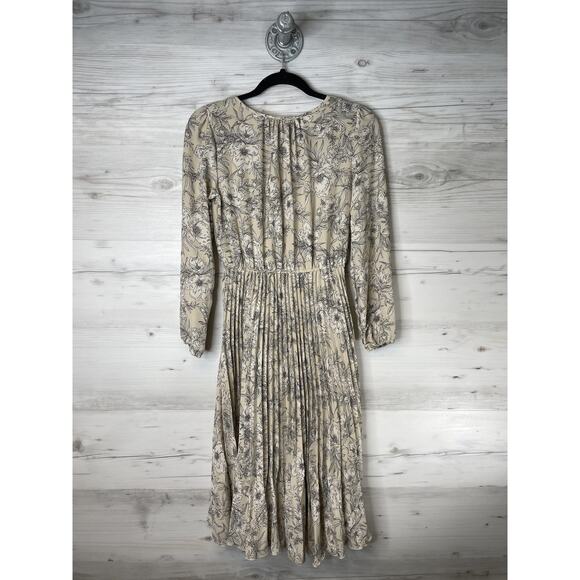 Iris Bloom Dress Womens Small Beige Floral Pleated Midi Surplice V Neck Wrap - Picture 9 of 9